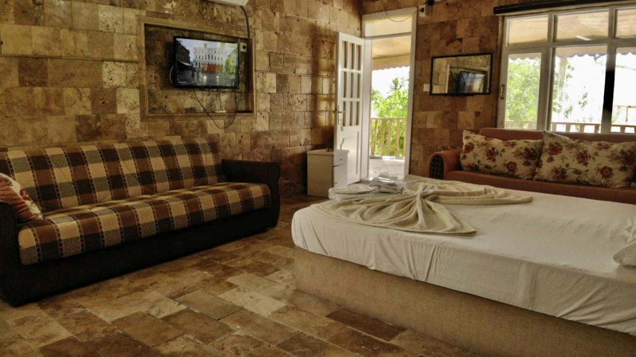 Bed and Breakfast Joy Garden à Karahayit  Extérieur photo